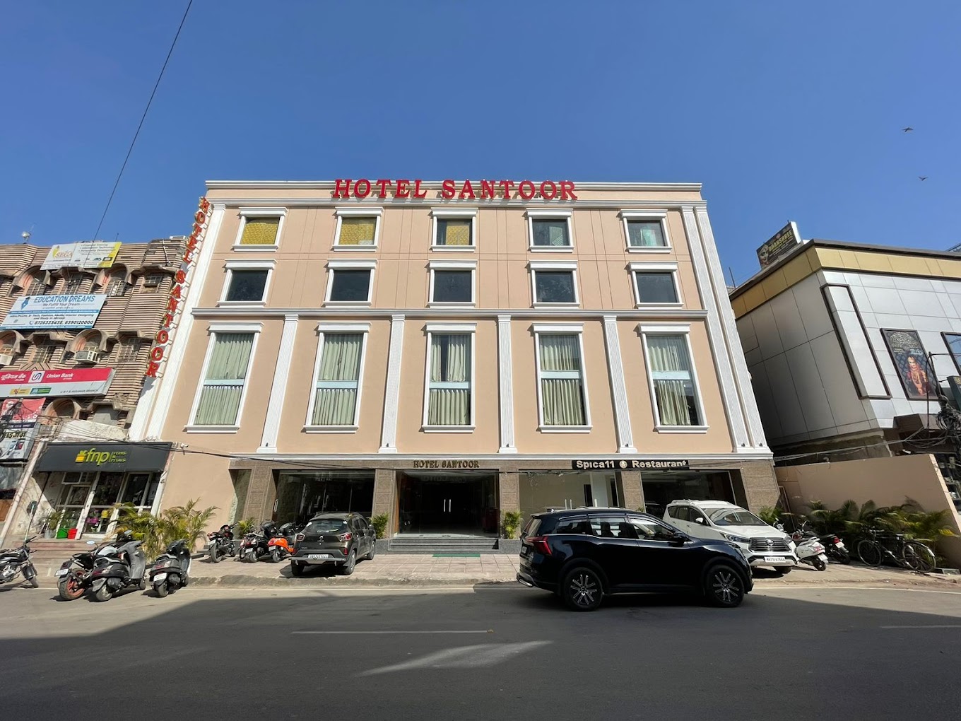 Hotel Santoor Varanasi Varanasi [Hotel-front-view]