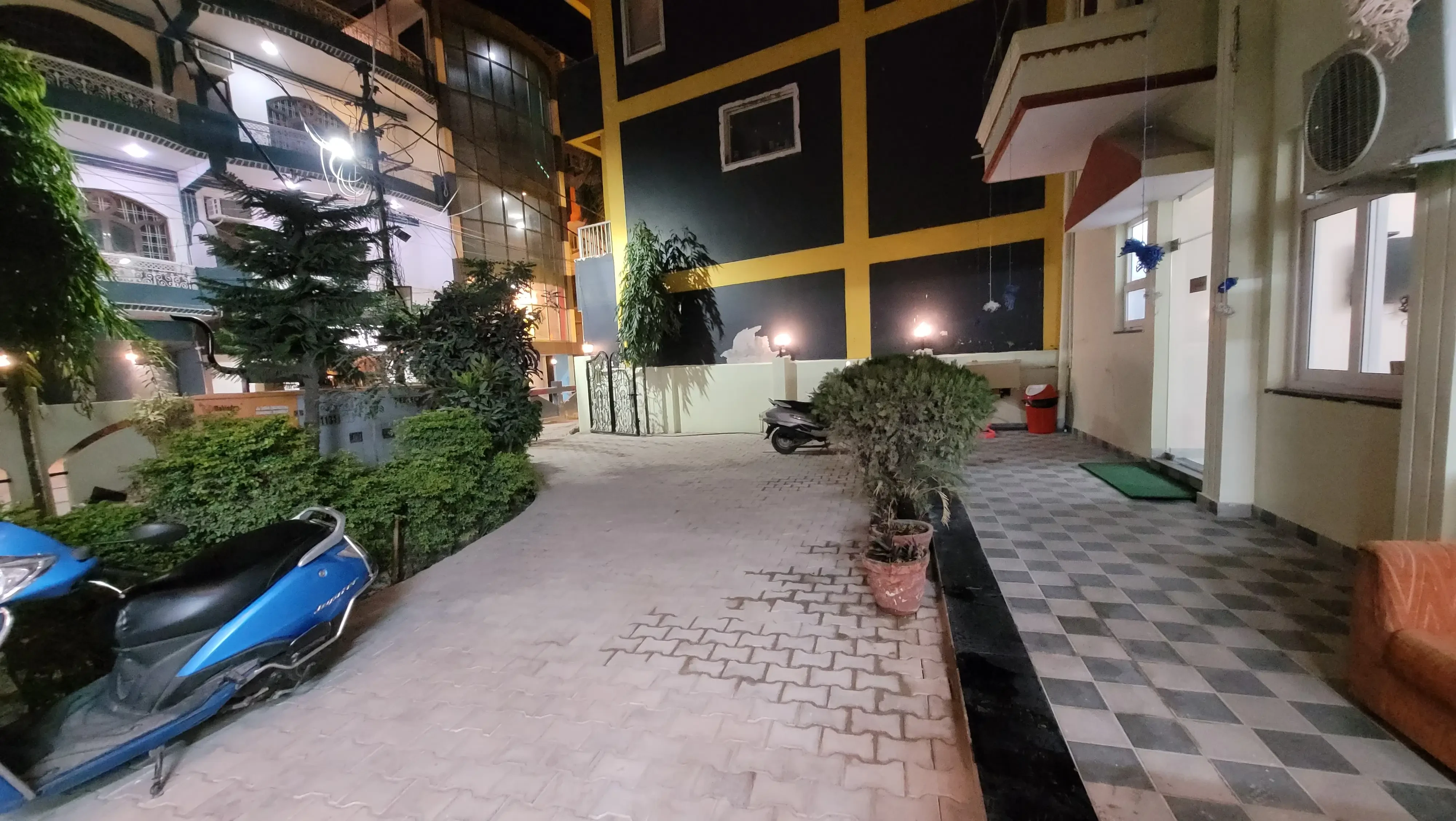 Hotel Keshav Nandan By The Shivaay Rishikesh [Spacious And Secure Hotel Parking Area With Designated Spots For Guests]