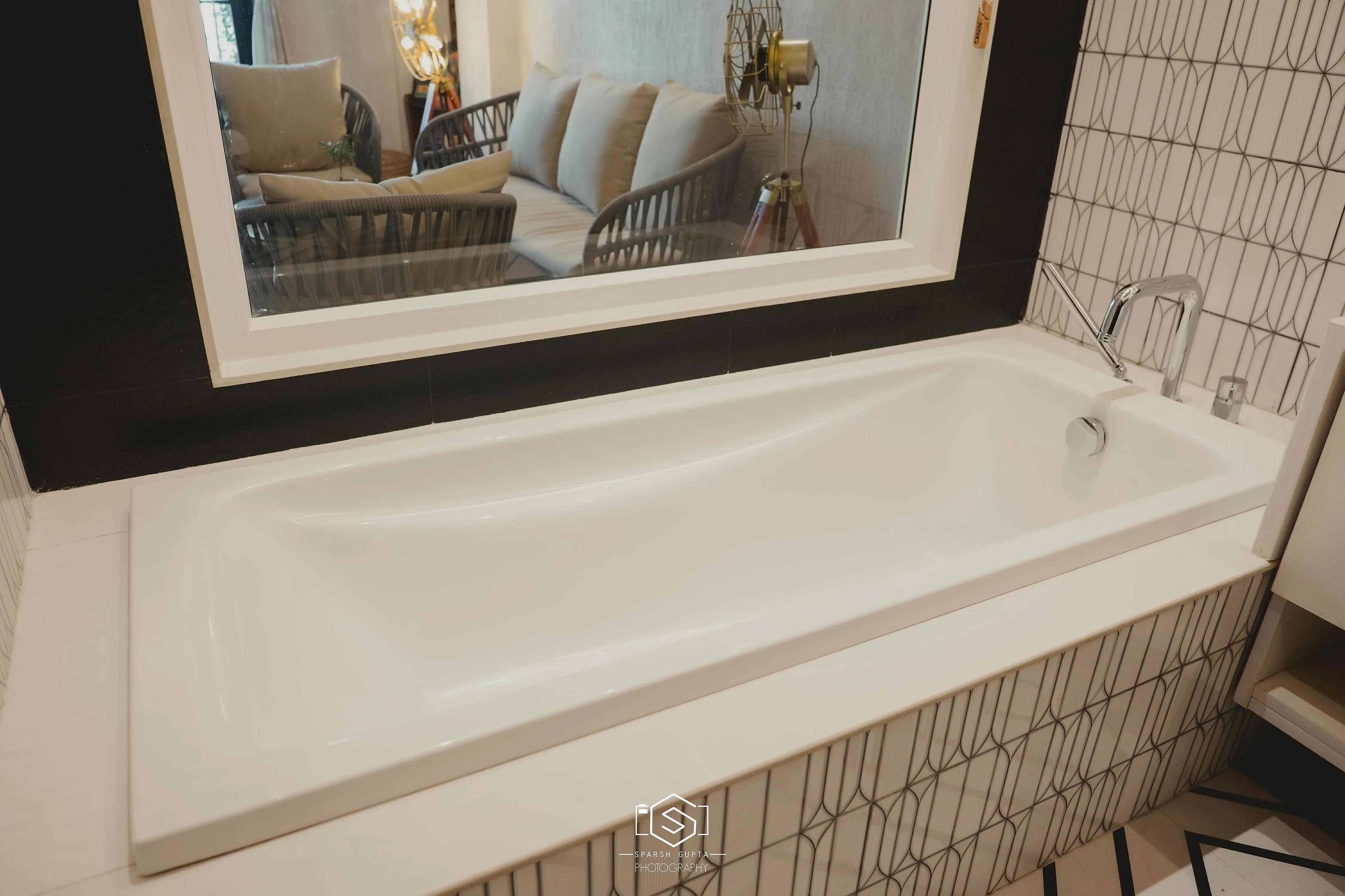 Hotel Narayan Kothi Varanasi [Bathtub]