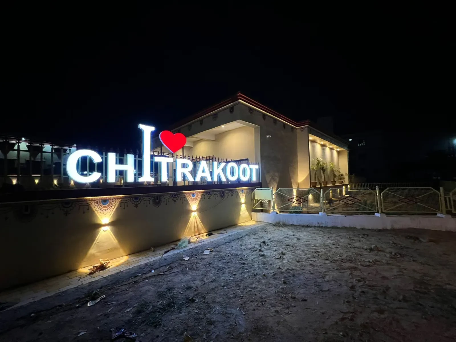 Hotel Parth Chitrakoot [Hotel Outside Entrance]