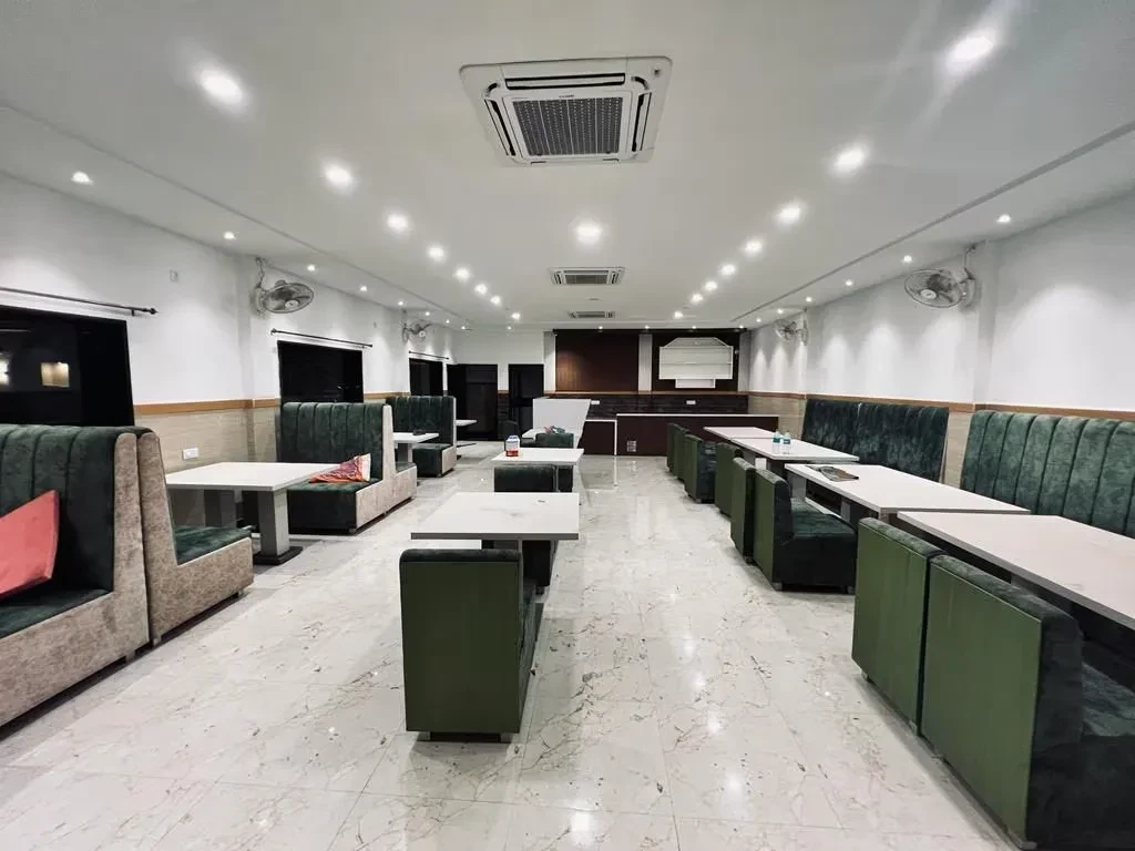 Hotel Parth Chitrakoot [Restaurant Area]