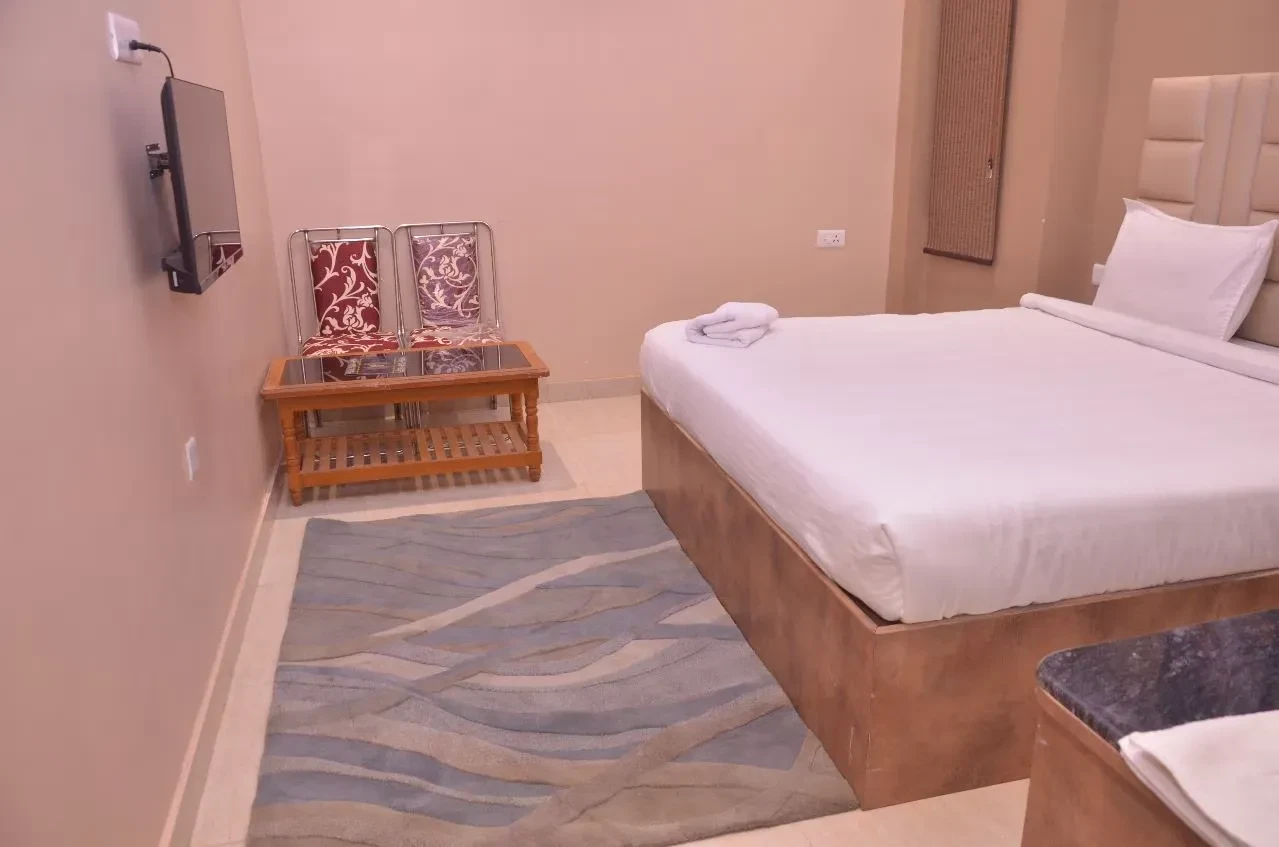 Hotel Sukhdham Prayagraj [Flat Screen TV]