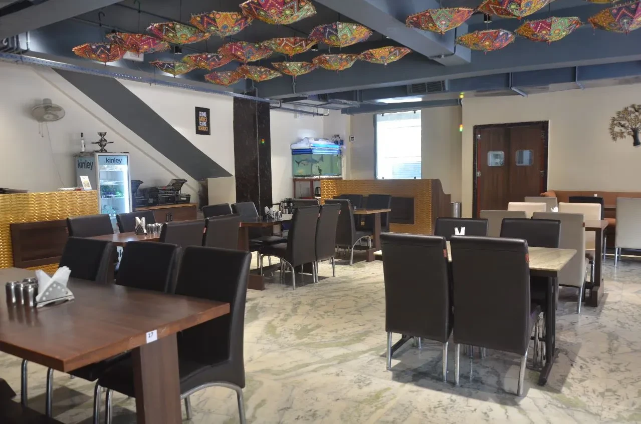 Hotel Sukhdham Prayagraj [Restaurant]