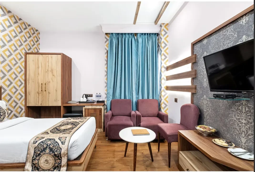 Primeland Hotel, Varanasi Varanasi [Suite Room]