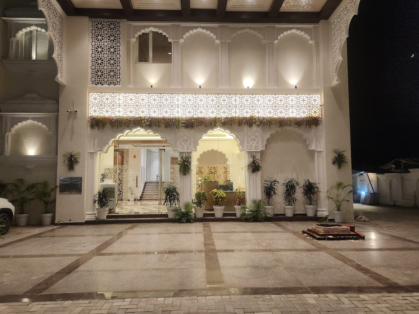 Raghukul Sadan Ayodhya [Main Entrance Of Raghukul Sadan Hotel In Ayodhya]