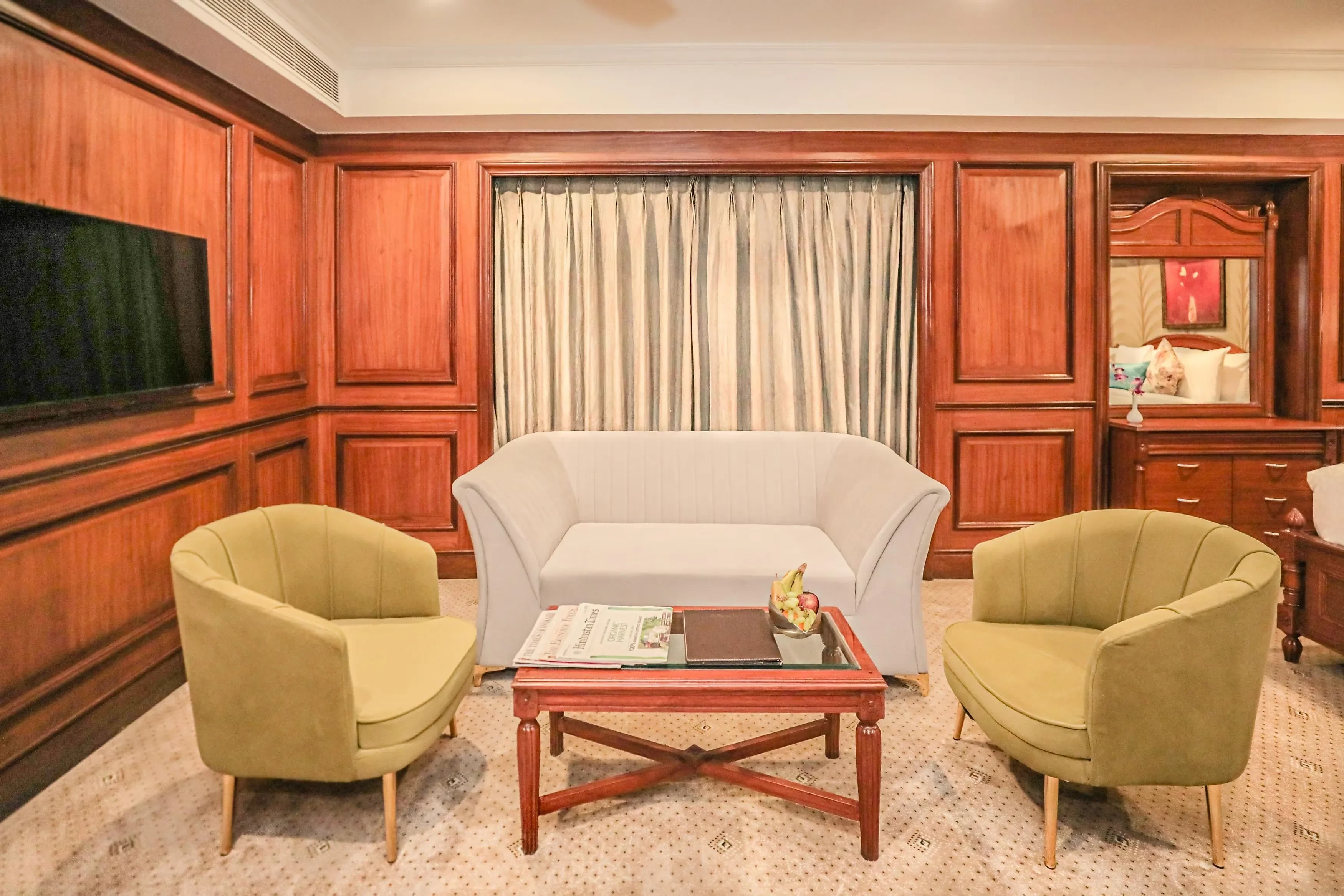 Regenta Central Lucknow Lucknow [Seating Area In Room]