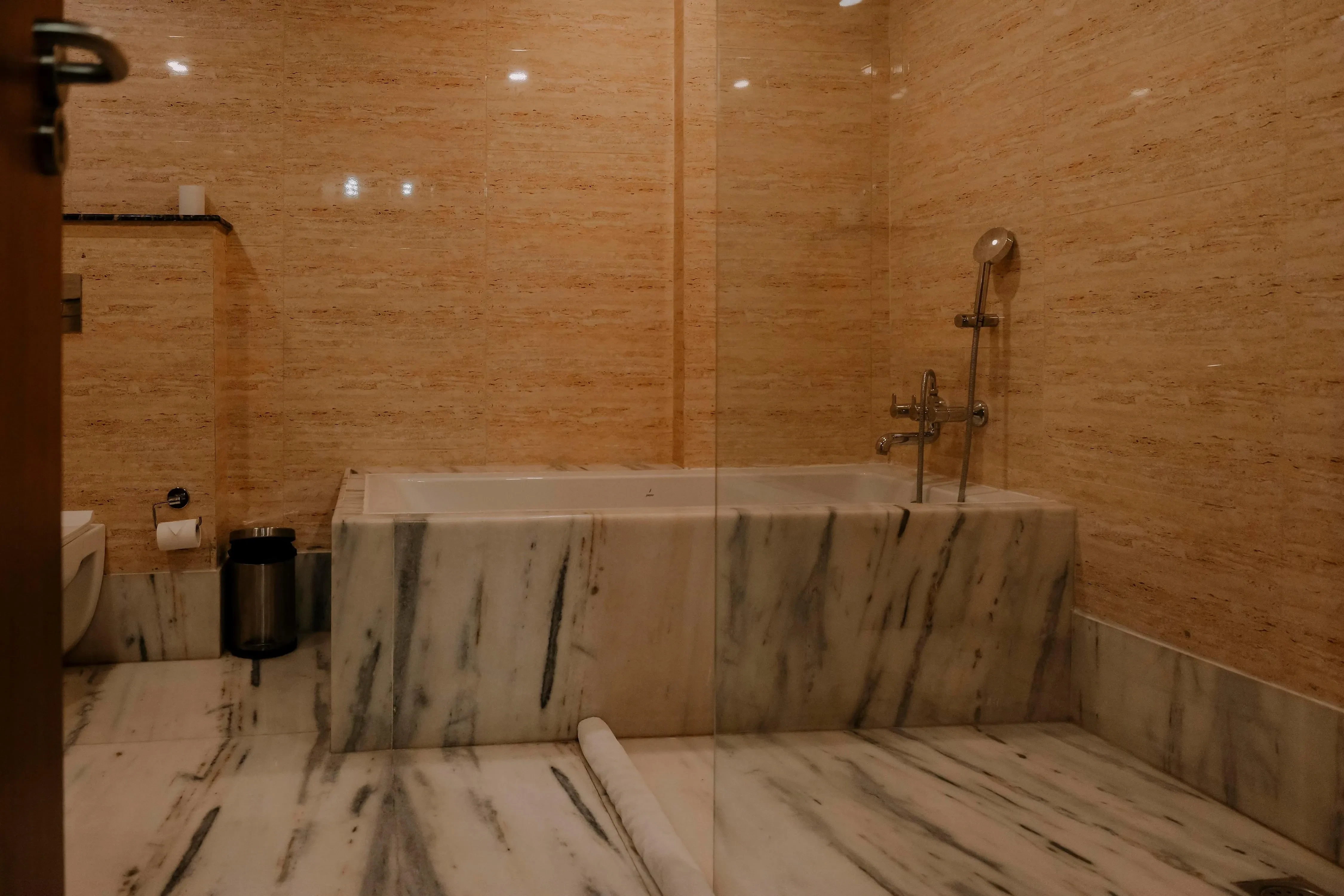 The Lalita Grand, Mathura-Vrindavan Mathura [Attach Washroom]