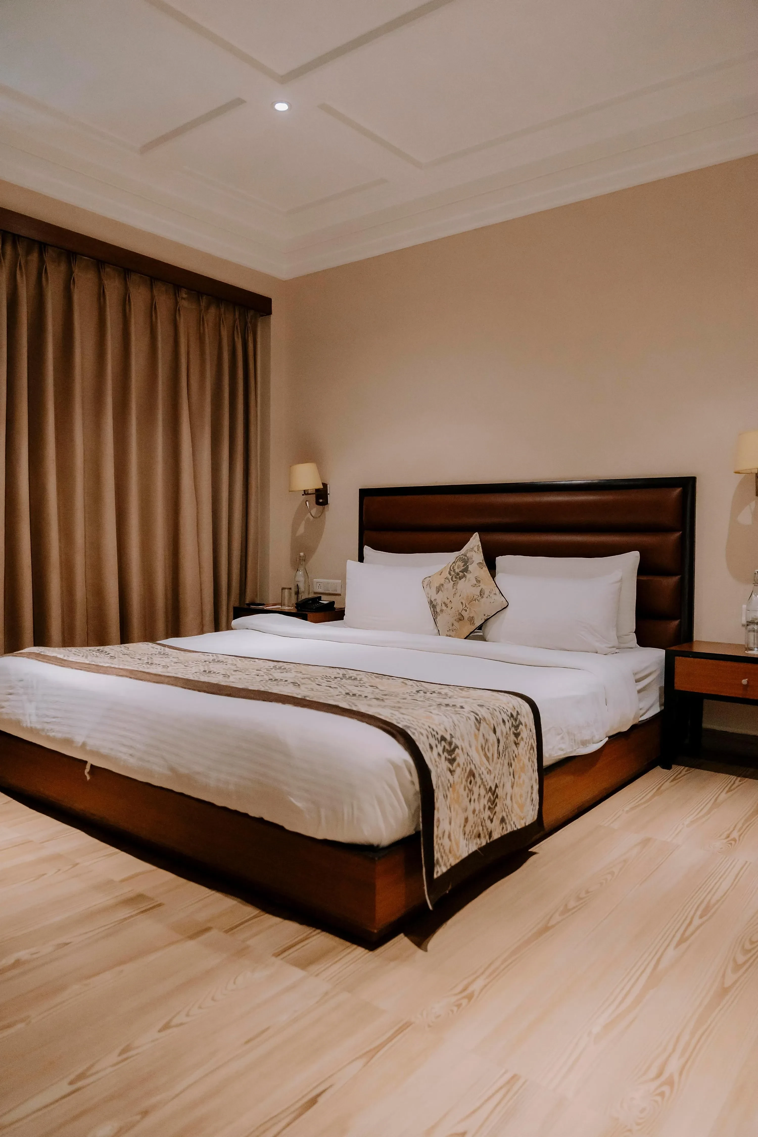 The Lalita Grand, Mathura-Vrindavan Mathura [King Bed]