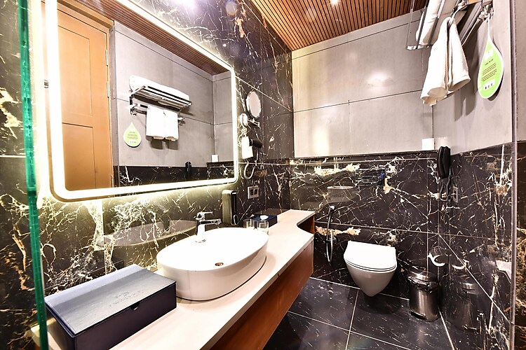Click Collection Grand Gateway Varanasi Varanasi [Clean And Modern Attached Bathroom]