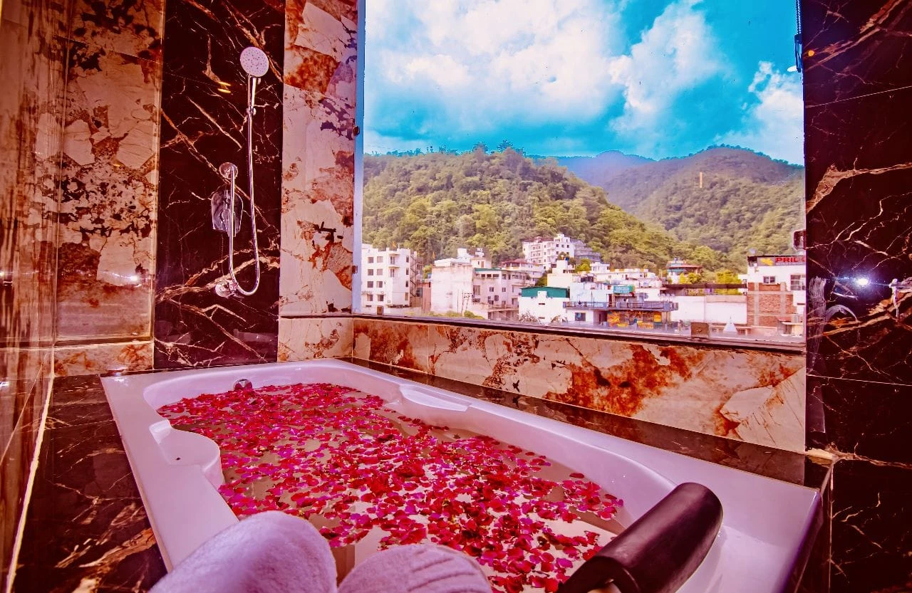 Hotel JP Hills Rishikesh Rishikesh [Attached Modern Bathroom]