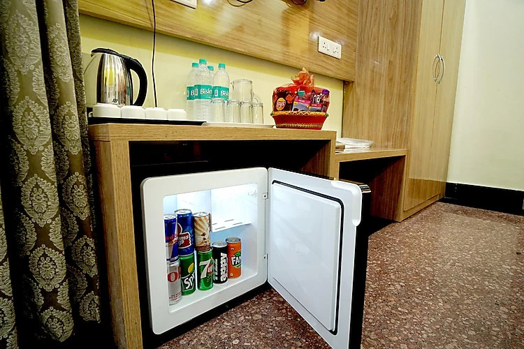 Hotel SKS Grand Palace Vrindavan [Mini Freezer]