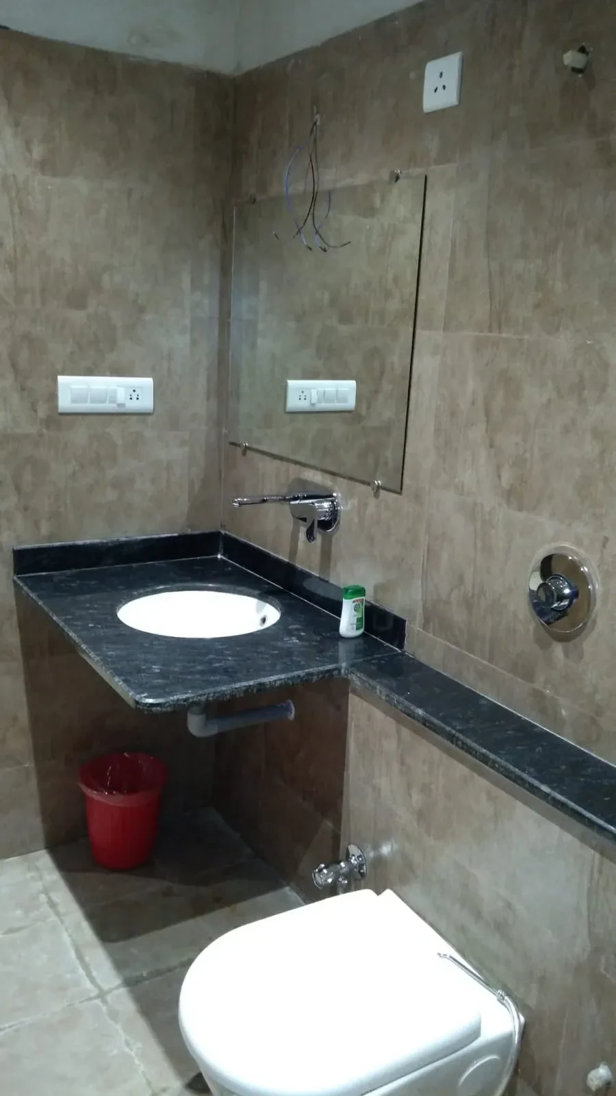 Hotel Sukhdham Prayagraj [Washroom]