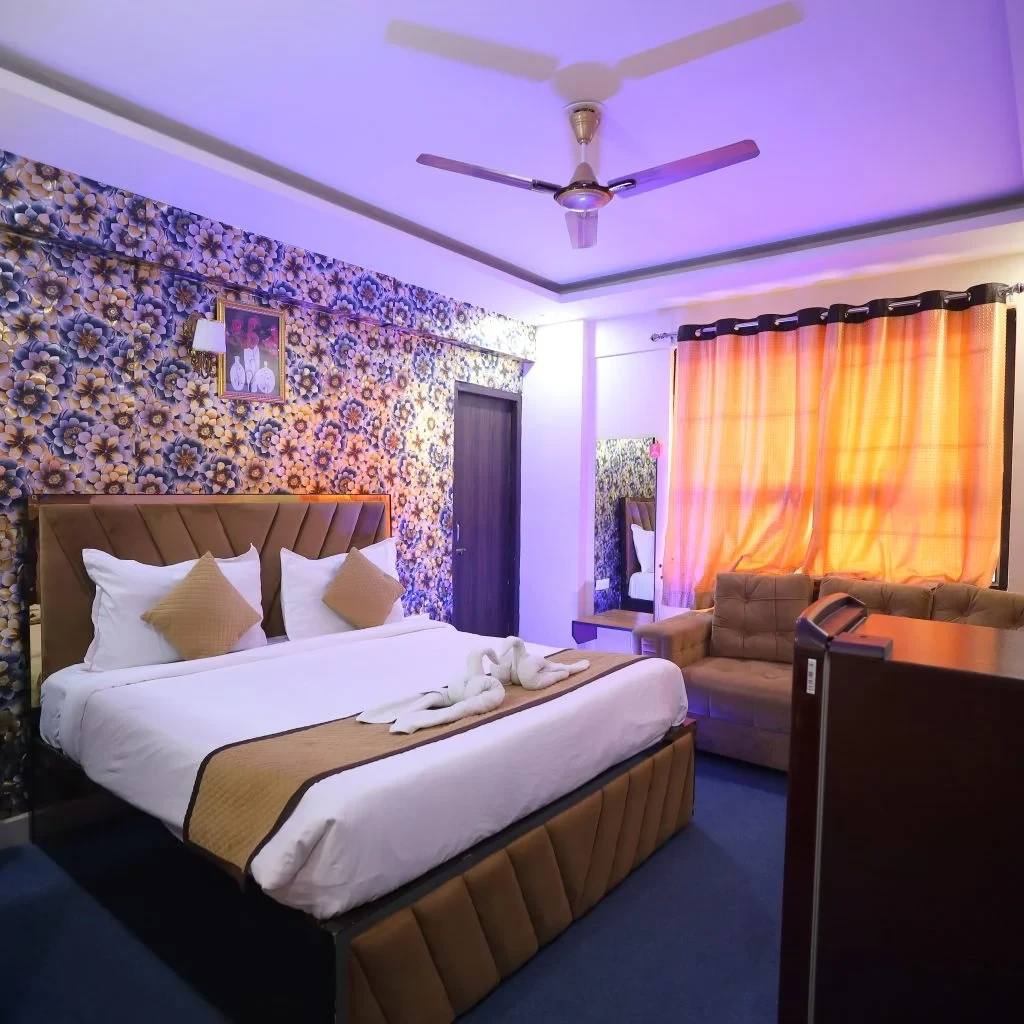 Hotel Tulsi Garden Vrindavan [Air Conditioning (AC)]
