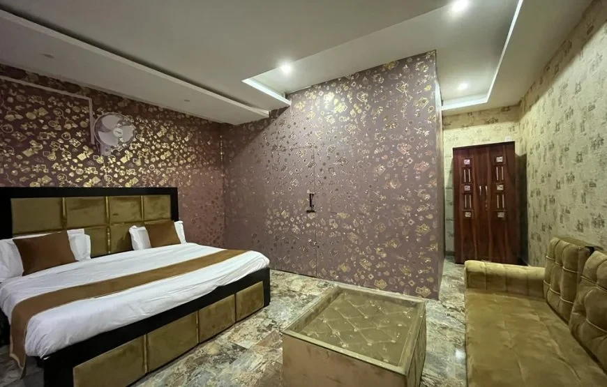 Hotel Tulsi Garden Vrindavan [Comfortable Bed (King/Queen/Twin)]