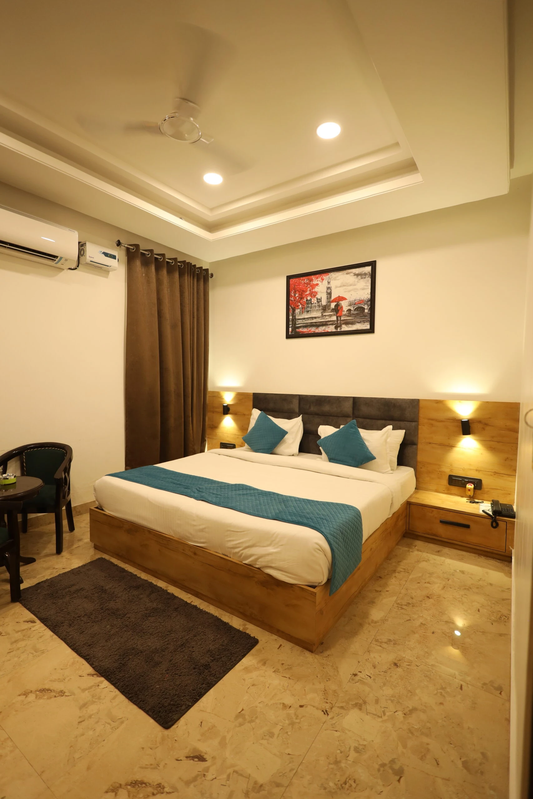 Radhe Bihari Nikunj Inn & Restaurant Vrindavan [Comfortable Bed]