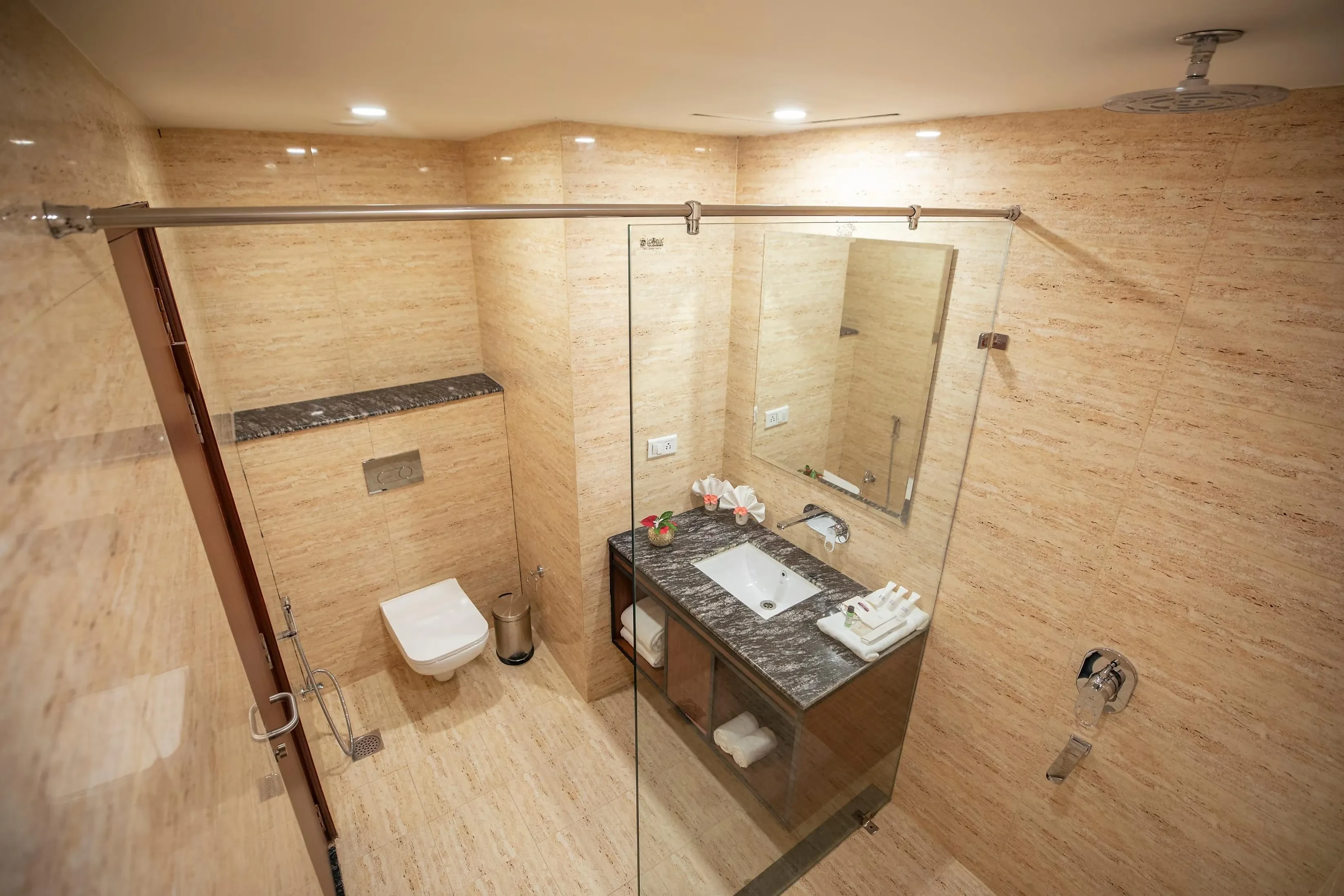 The Lalita Grand, Mathura-Vrindavan Mathura [Attached Bathroom]